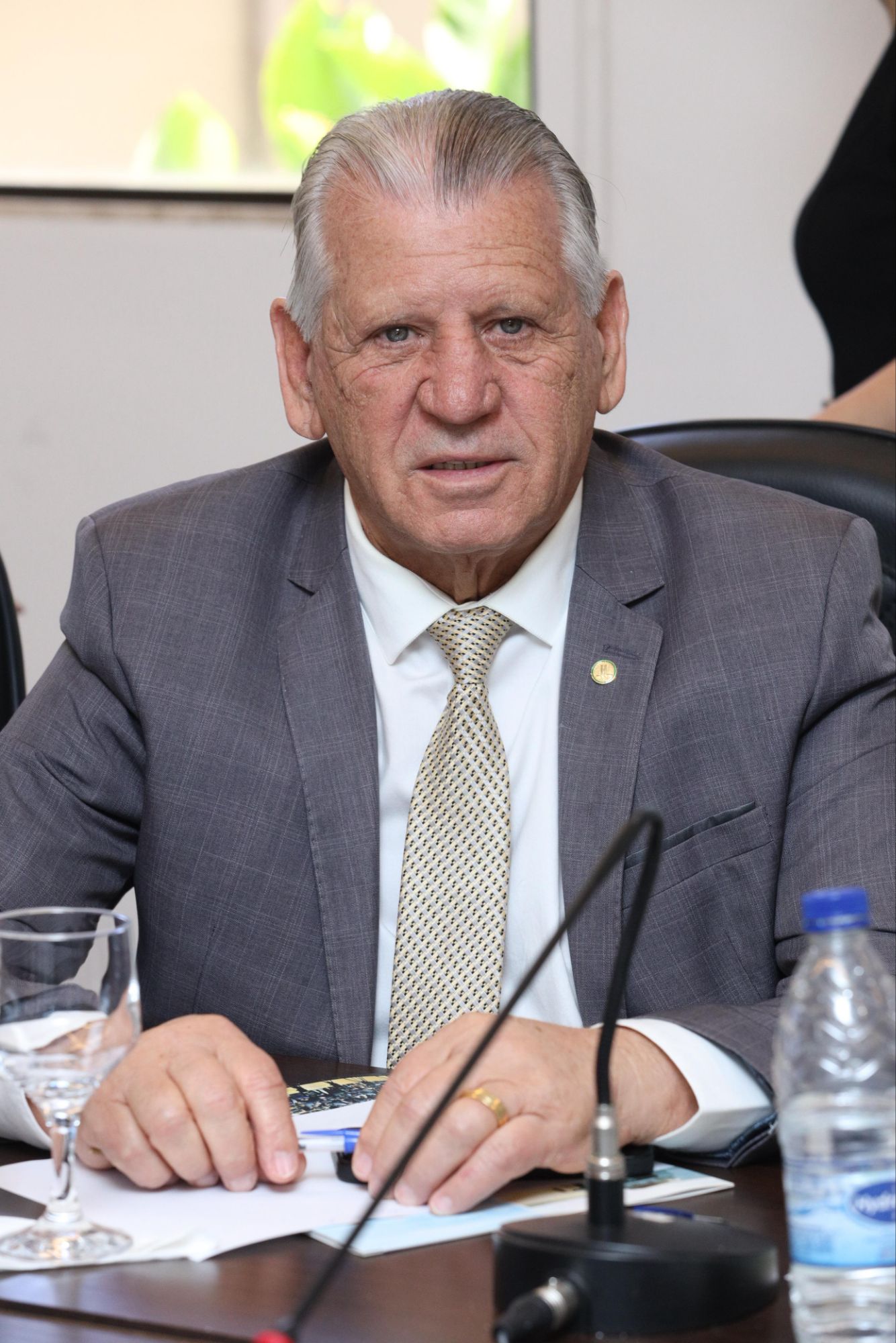 Dilceu Sperafico vota a favor de isenção do Imposto de Renda para quem ganha até R$ 5 mil por mês
